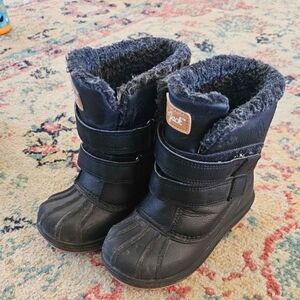 Cat & Jack Black Kids Rain & Snow Boots